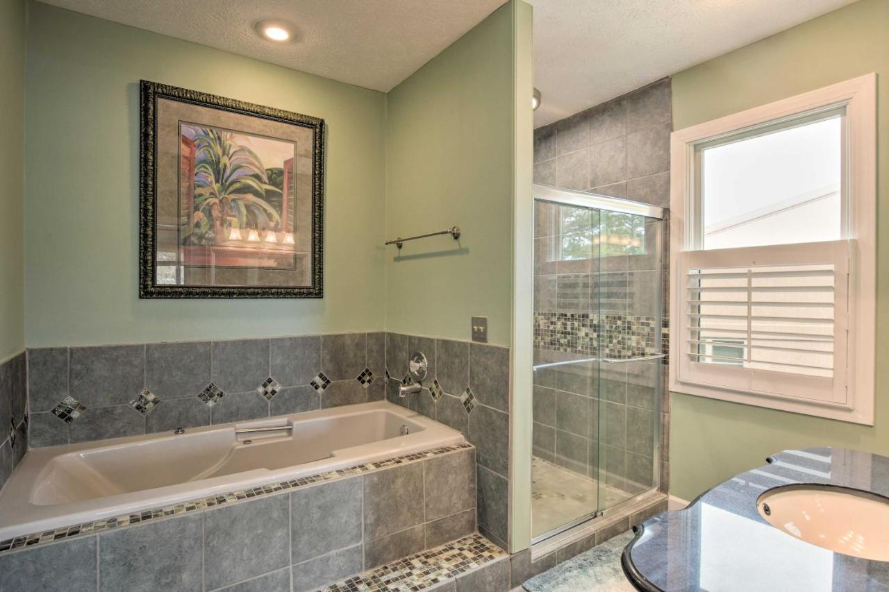Lake Keowee Resort Condo With Balcony And Pool Access! Salem Luaran gambar